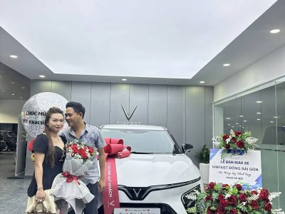vinfast truong chinh giao xe (13)