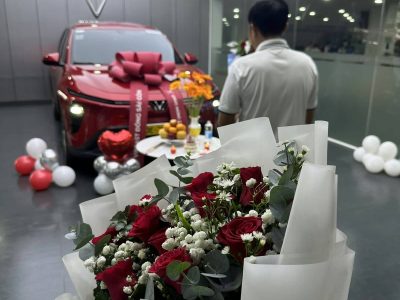 vinfast truong chinh giao xe (14)